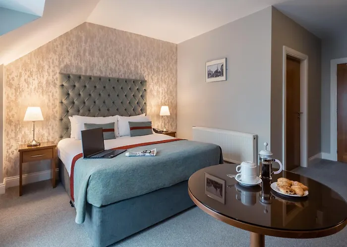 Raheen Woods Hotel