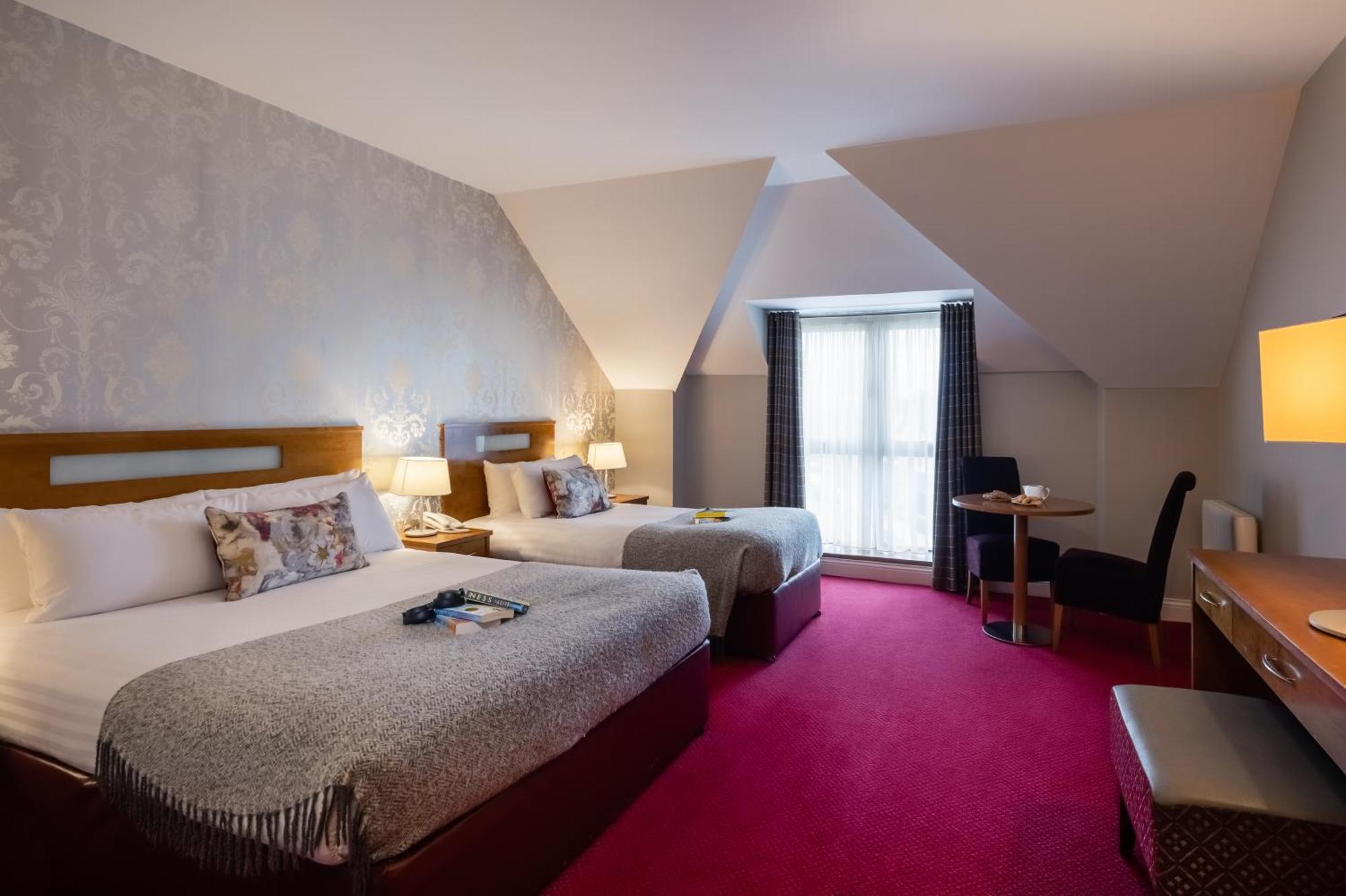 Raheen Woods Hotel